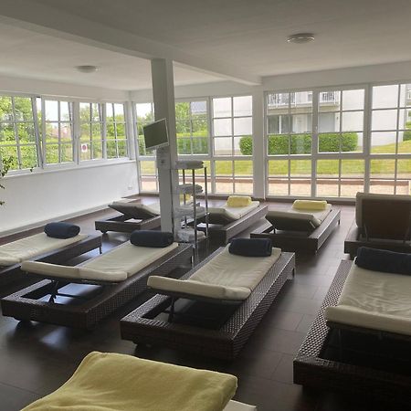 2-Zimmer-Ferienwohnung Mit Hotelservice Und 2 Balkons - Golf, Bike Und Wellness Im Markgraeflerland Bad Bellingen Exterior foto